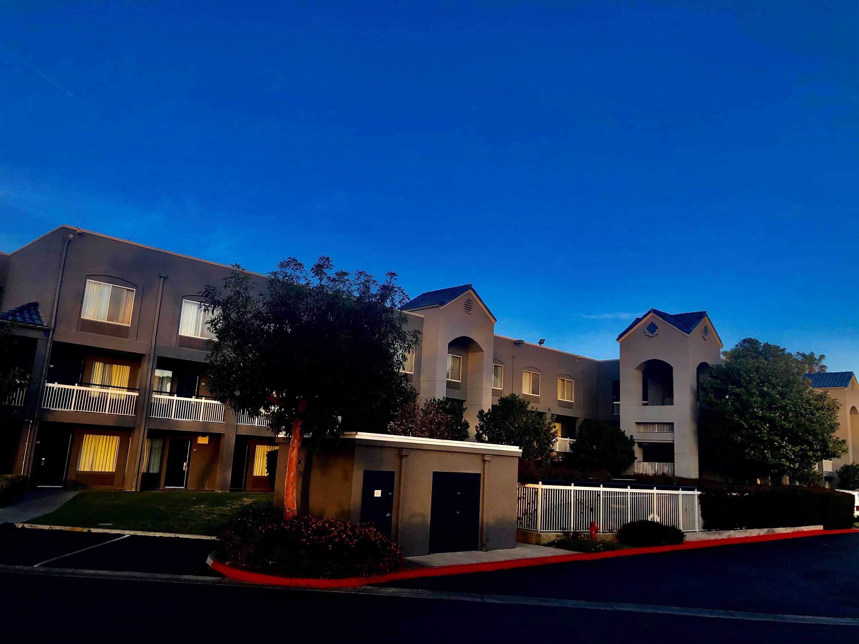 Surestay Hotel By Best Western Ontario Airport Exterior foto