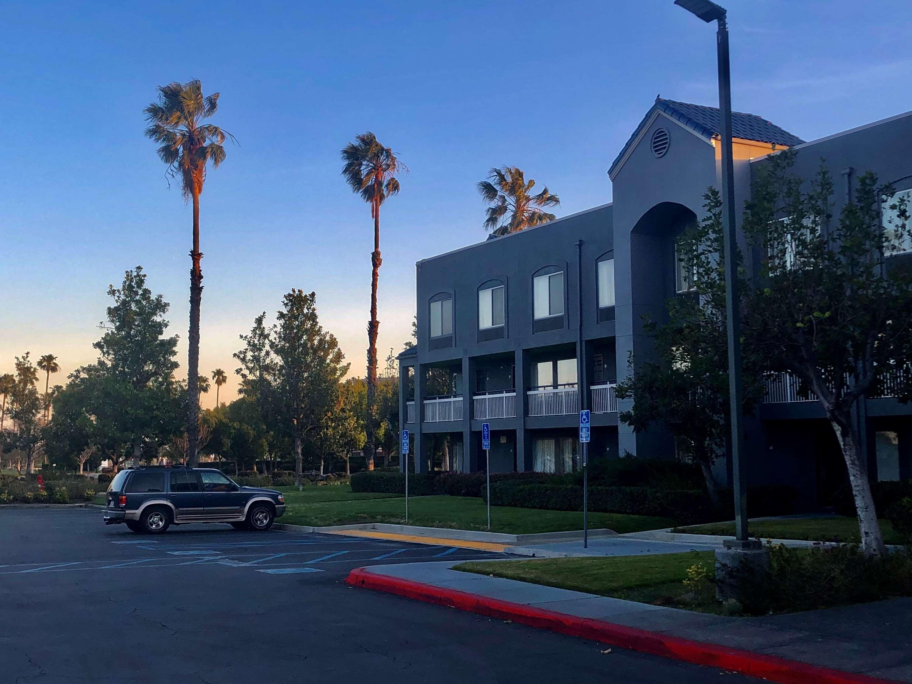 Surestay Hotel By Best Western Ontario Airport Exterior foto