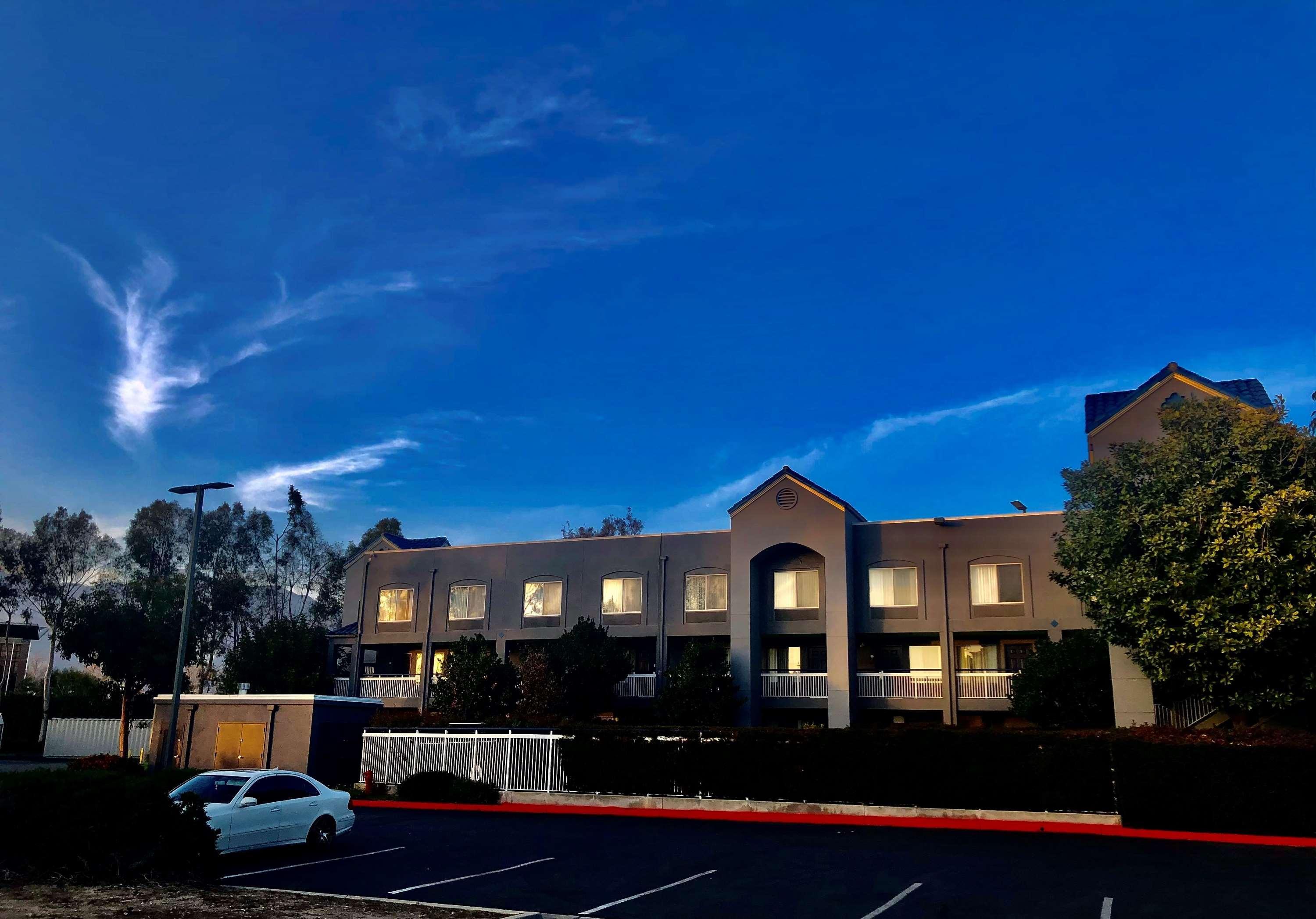 Surestay Hotel By Best Western Ontario Airport Exterior foto