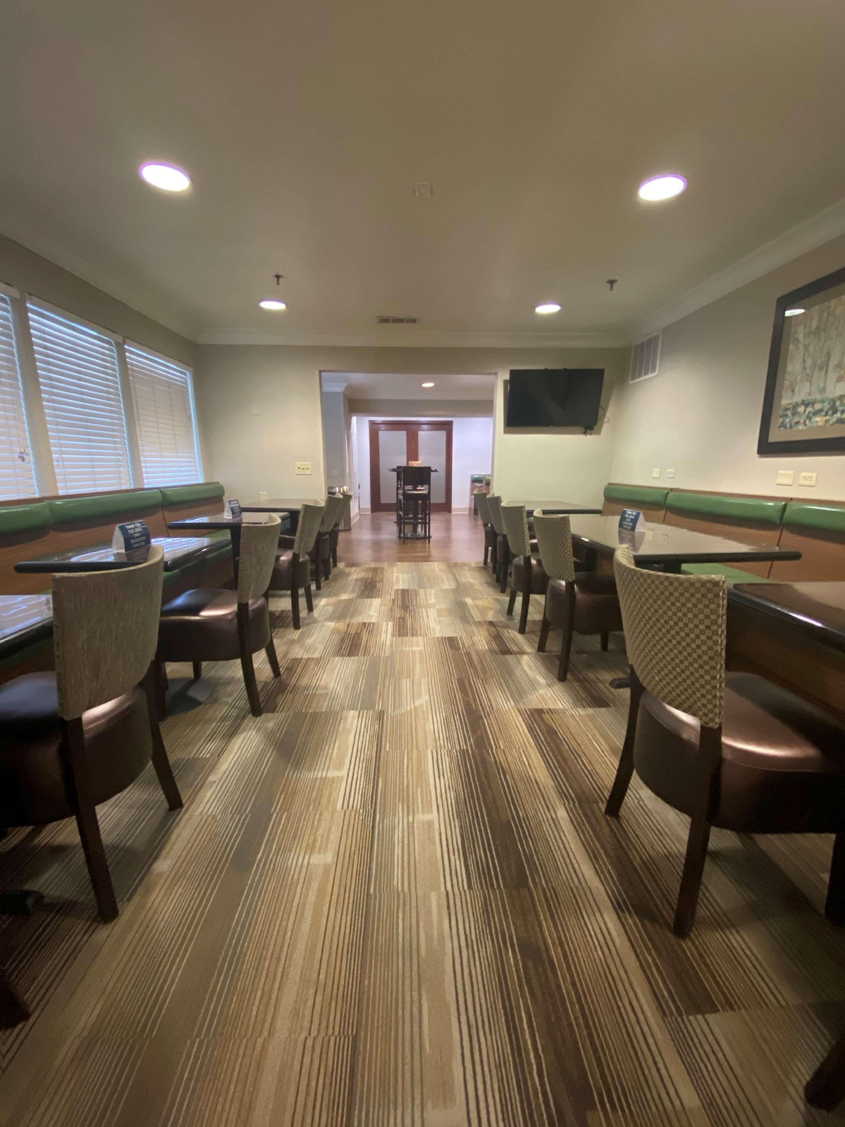 Surestay Hotel By Best Western Ontario Airport Exterior foto