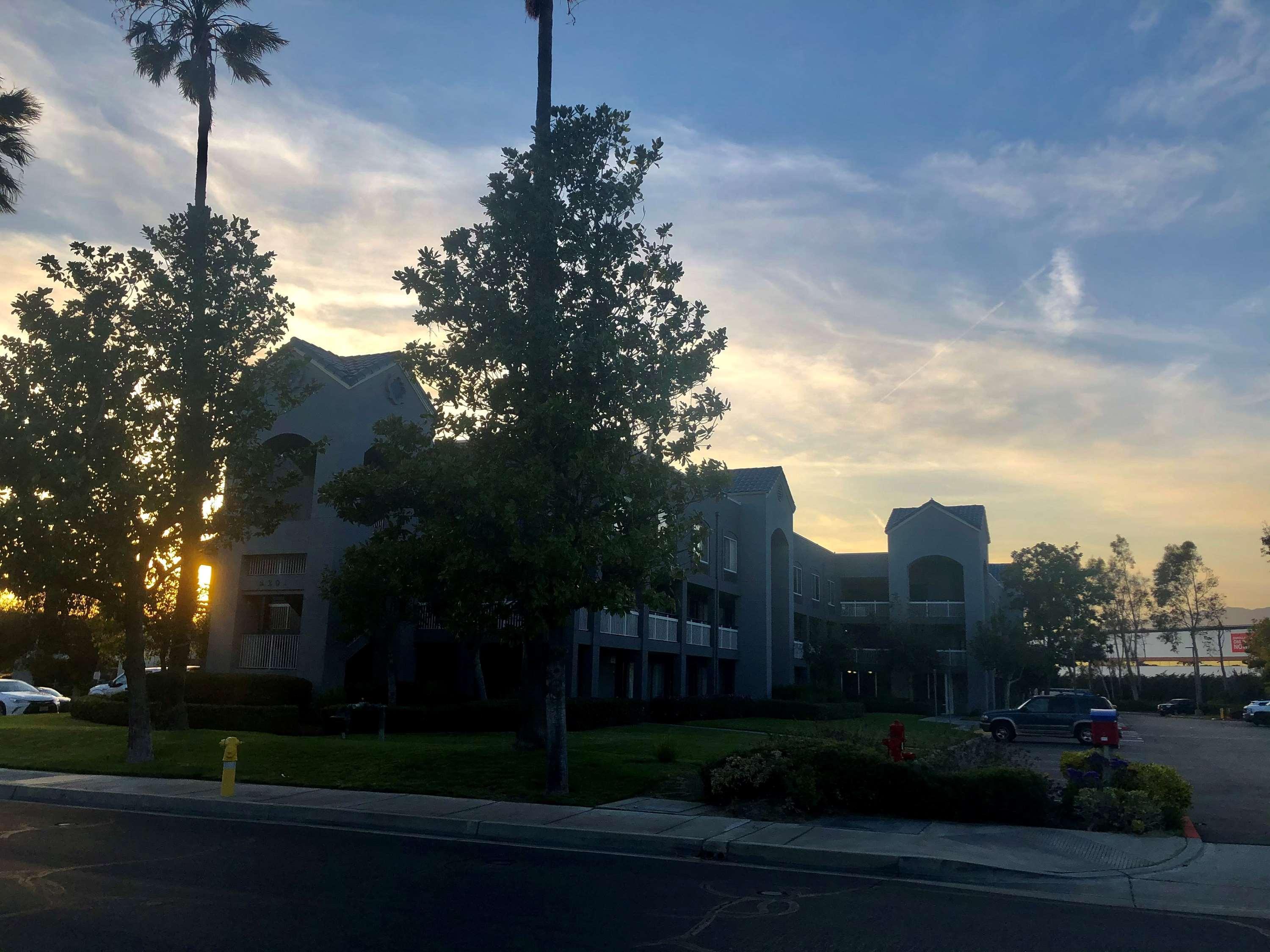 Surestay Hotel By Best Western Ontario Airport Exterior foto